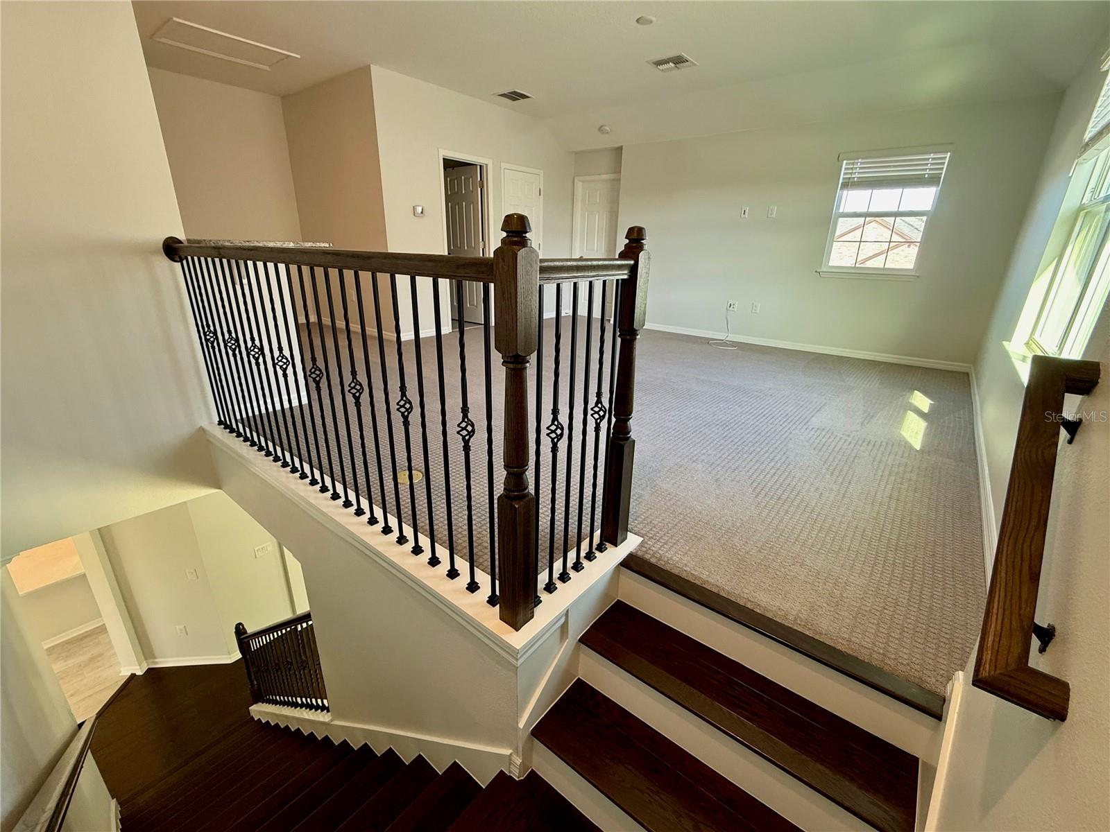 Image 29 of 60 For 10409 Cardera Drive