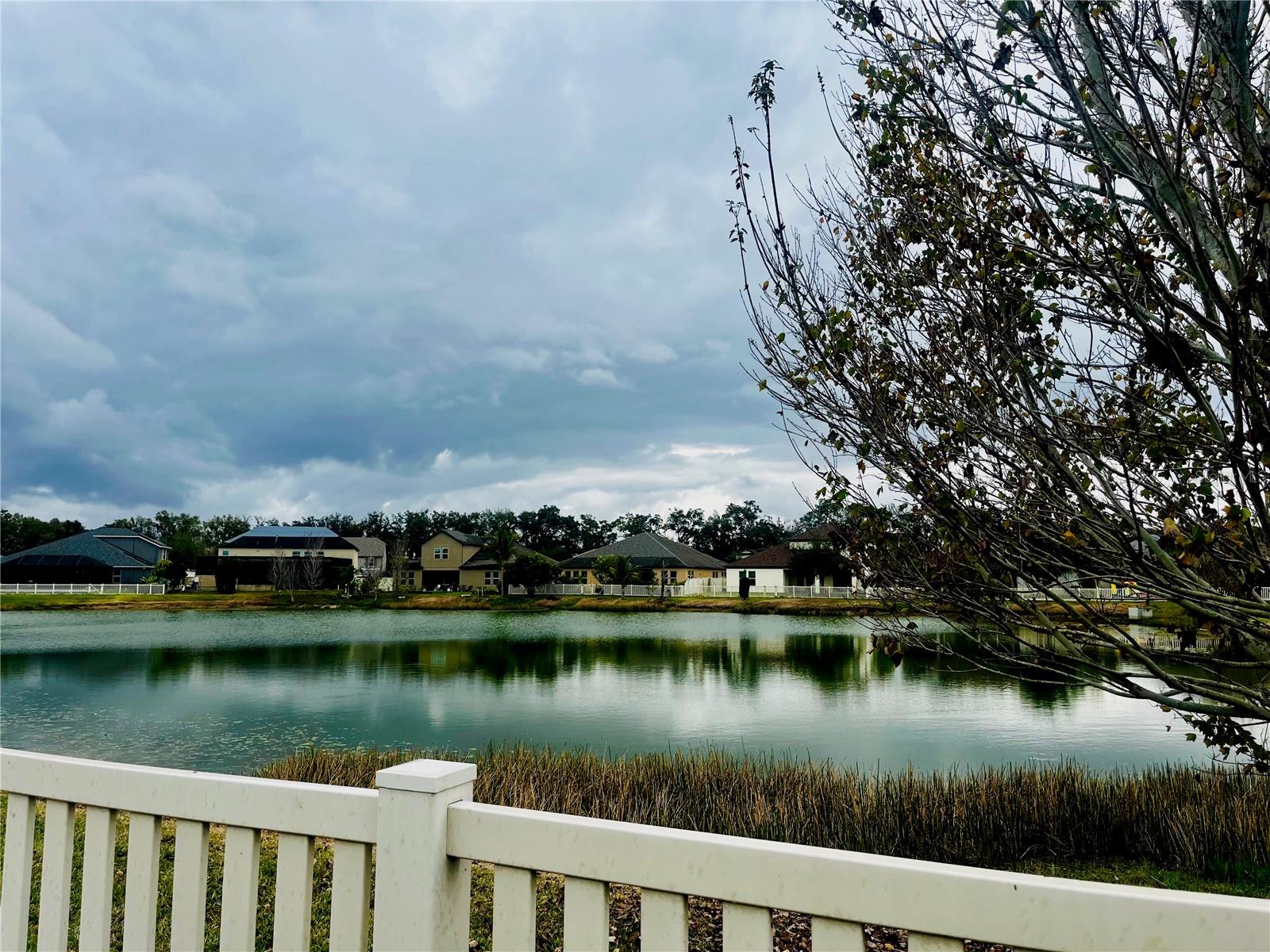 Image 38 of 60 For 10409 Cardera Drive