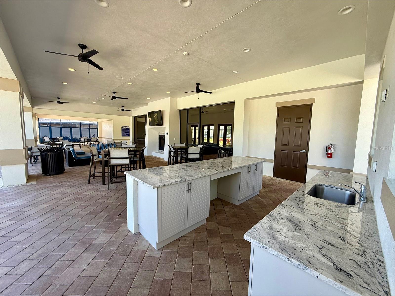 Image 46 of 60 For 10409 Cardera Drive