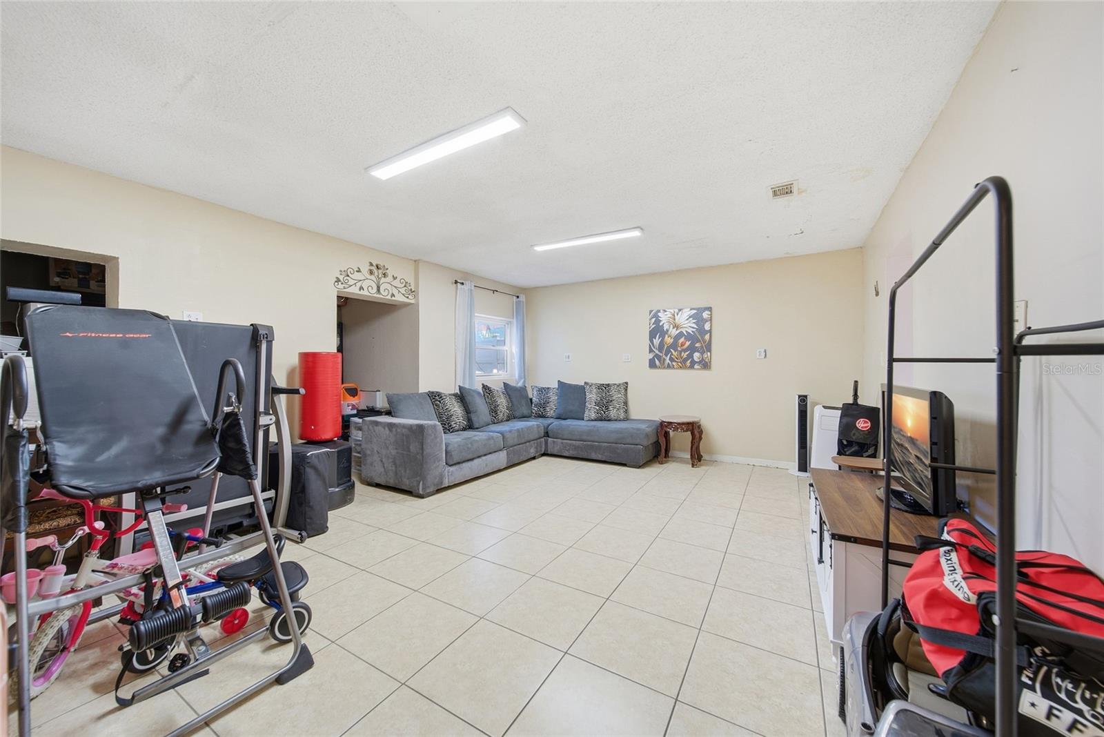 Image 16 of 34 For 5080 70th Avenue N