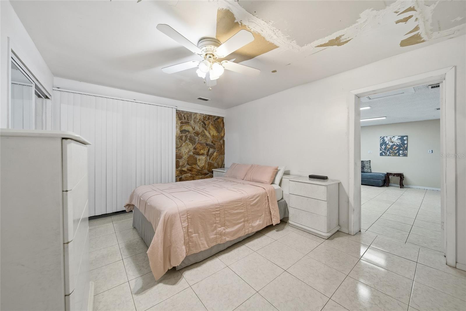 Image 18 of 34 For 5080 70th Avenue N