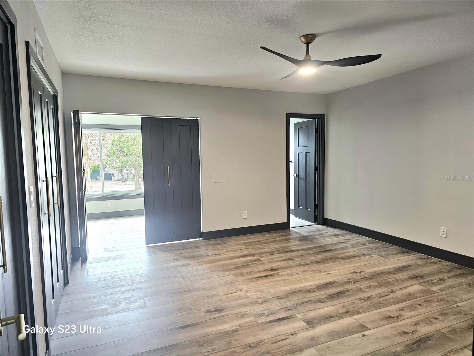 Image 10 of 69 For 2435 Sumatran Way 35