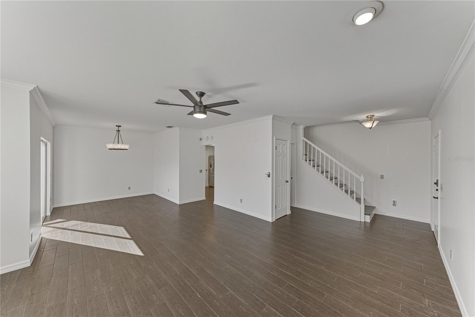 Image 22 of 62 For 307 Bungalow Park Avenue B