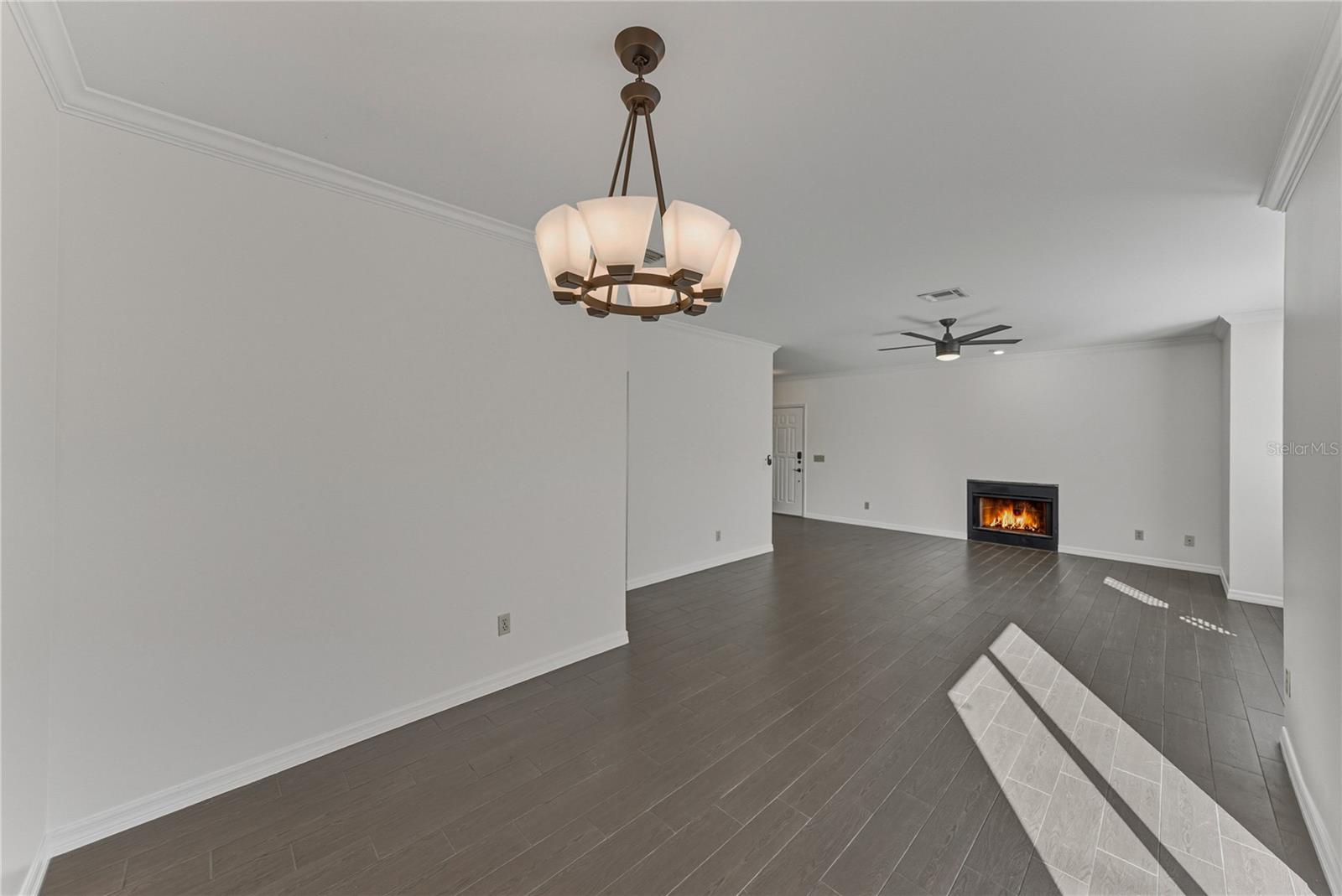 Image 26 of 62 For 307 Bungalow Park Avenue B