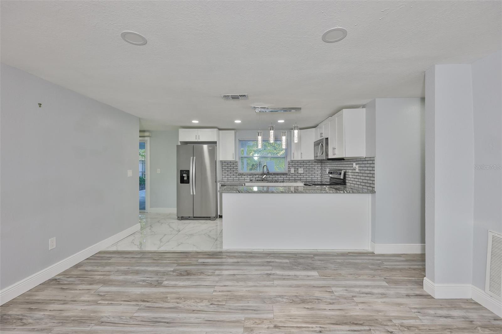 Image 7 of 40 For 12870 101st Way