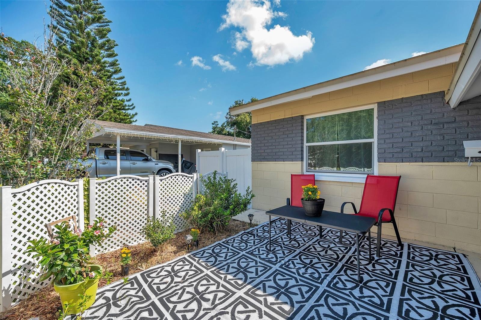 Image 25 of 33 For 5900 Cypress Street N