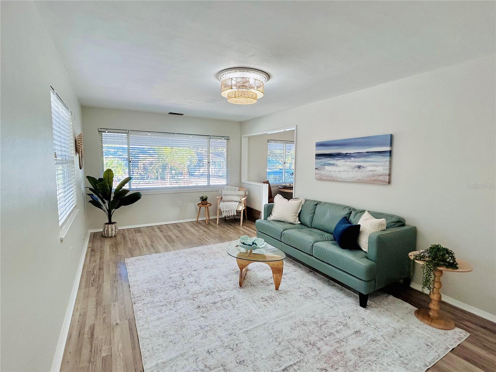 Image 3 of 18 For 2631 45th Street S