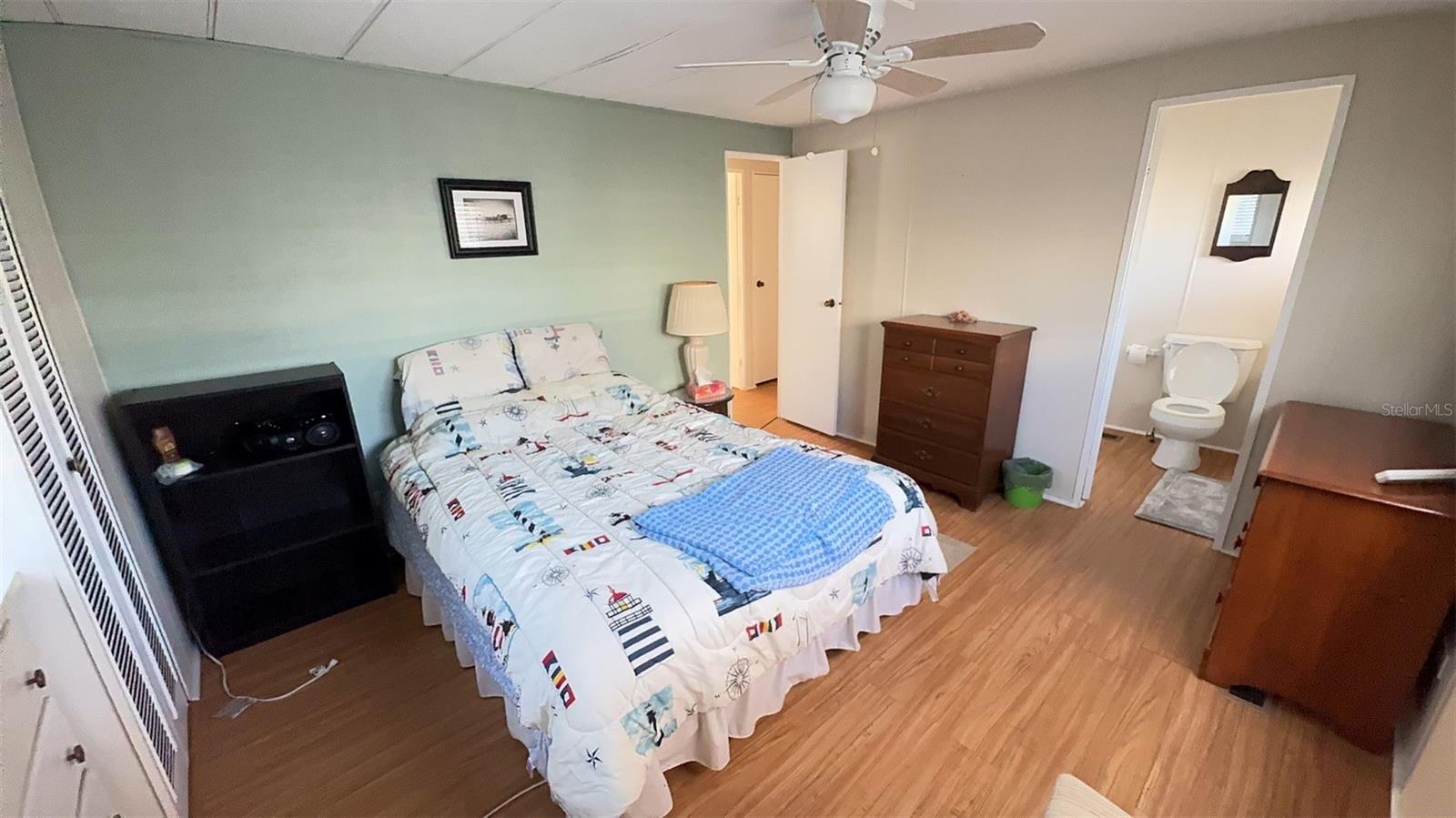 Image 10 of 38 For 4851 Gandy Boulevard B2l19