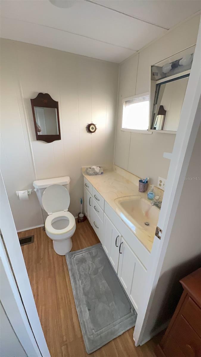 Image 11 of 38 For 4851 Gandy Boulevard B2l19