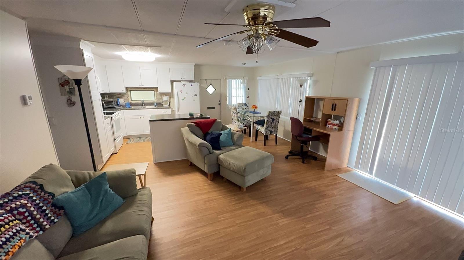 Image 5 of 38 For 4851 Gandy Boulevard B2l19