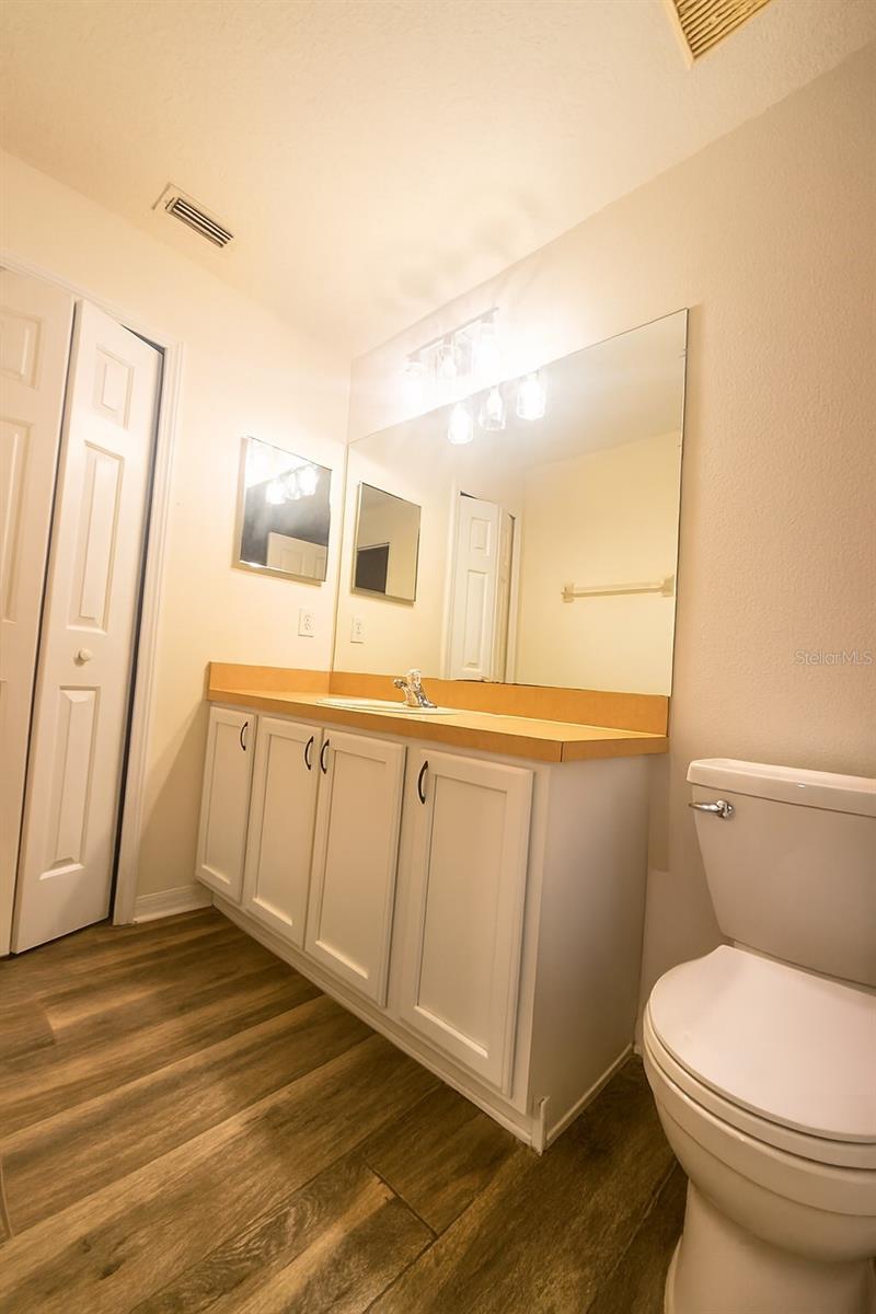 Image 16 of 31 For 7865 Carriage Pointe Drive