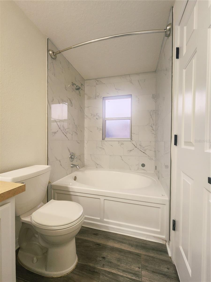 Image 17 of 31 For 7865 Carriage Pointe Drive