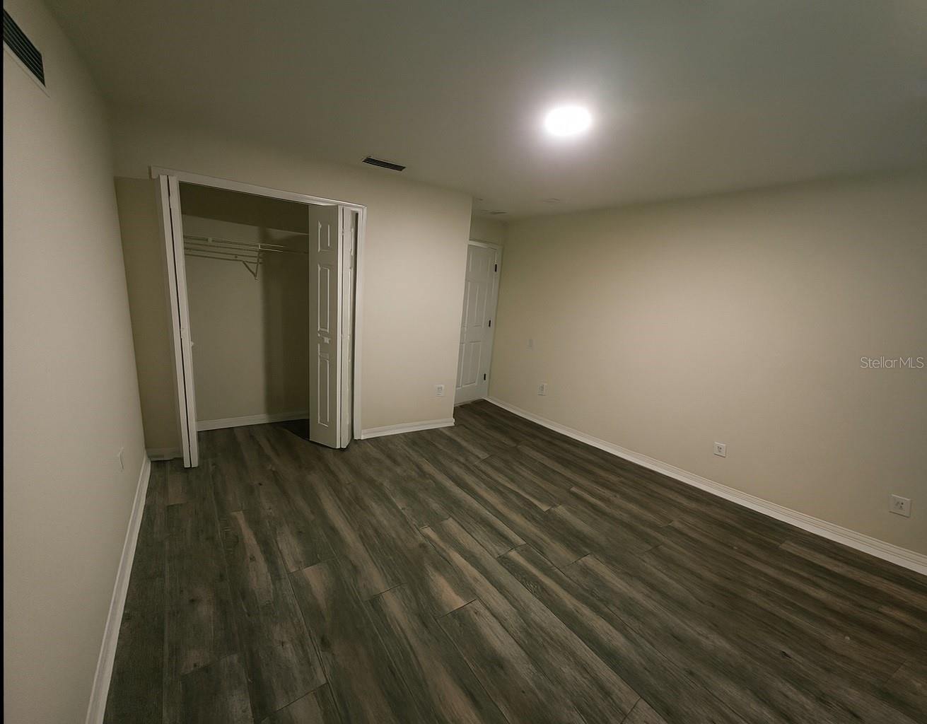 Image 20 of 31 For 7865 Carriage Pointe Drive