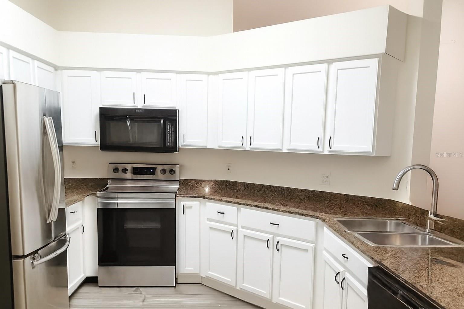 Image 26 of 31 For 7865 Carriage Pointe Drive