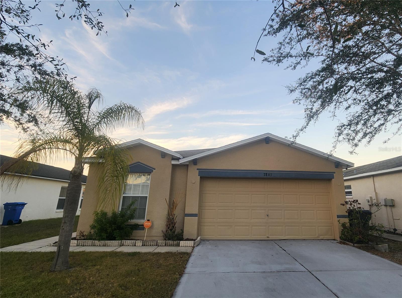 Image 3 of 31 For 7865 Carriage Pointe Drive