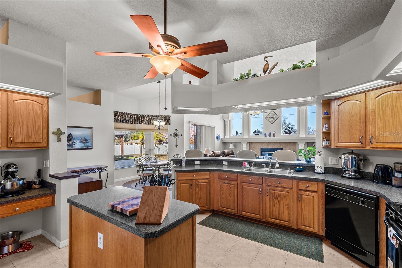 Image 16 of 55 For 14206 Melouga Preserve Trail