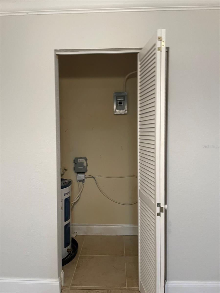 Image 12 of 22 For 455 Alt 19 S 44