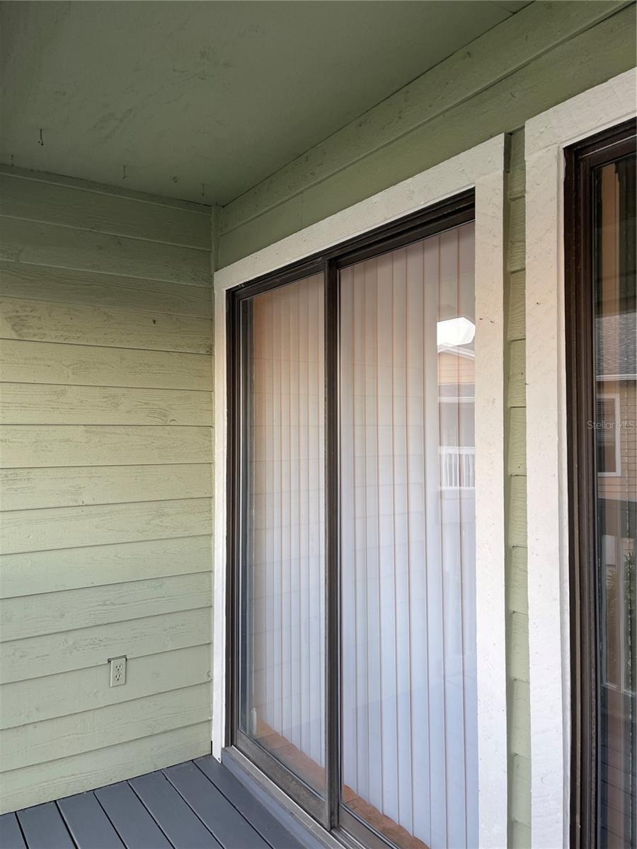 Image 20 of 22 For 455 Alt 19 S 44