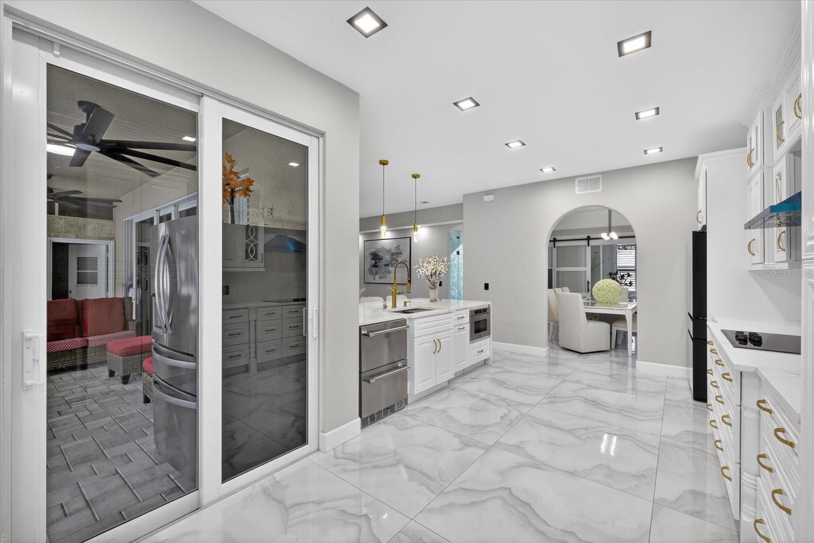 Image 24 of 85 For 811 Sandcastle Circle