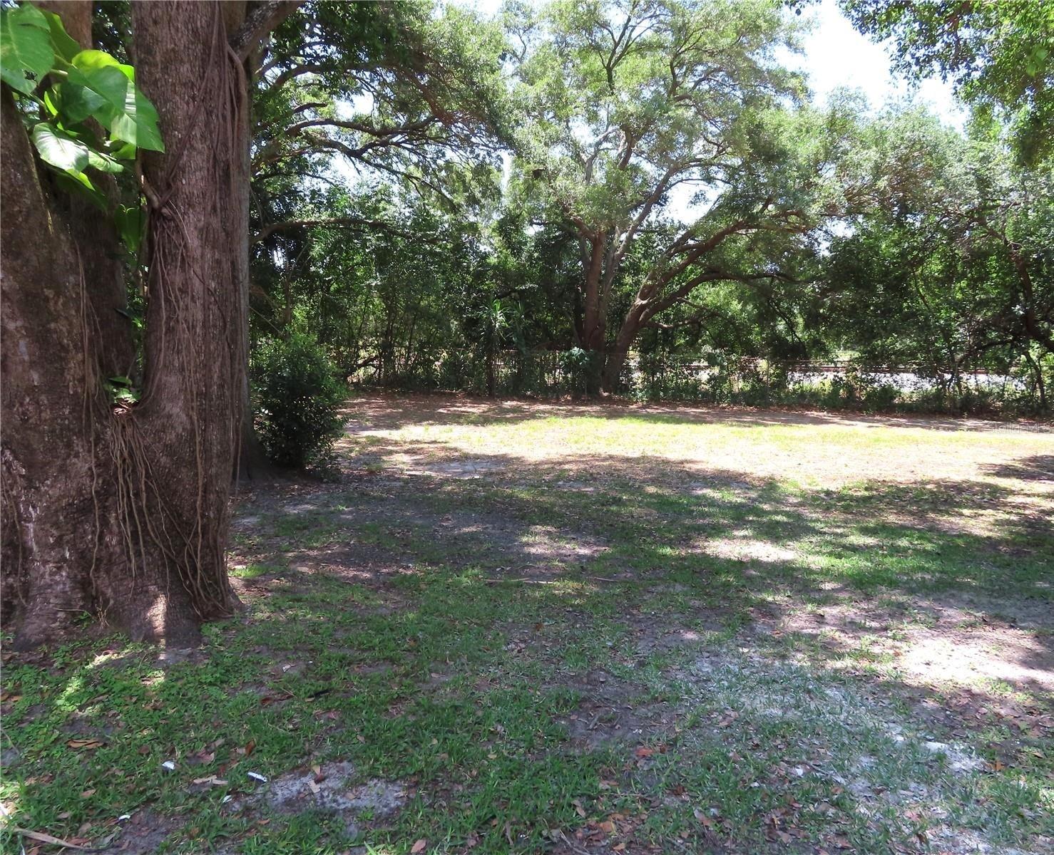 Image 2 of 33 For 1167 Mission Circle 53e