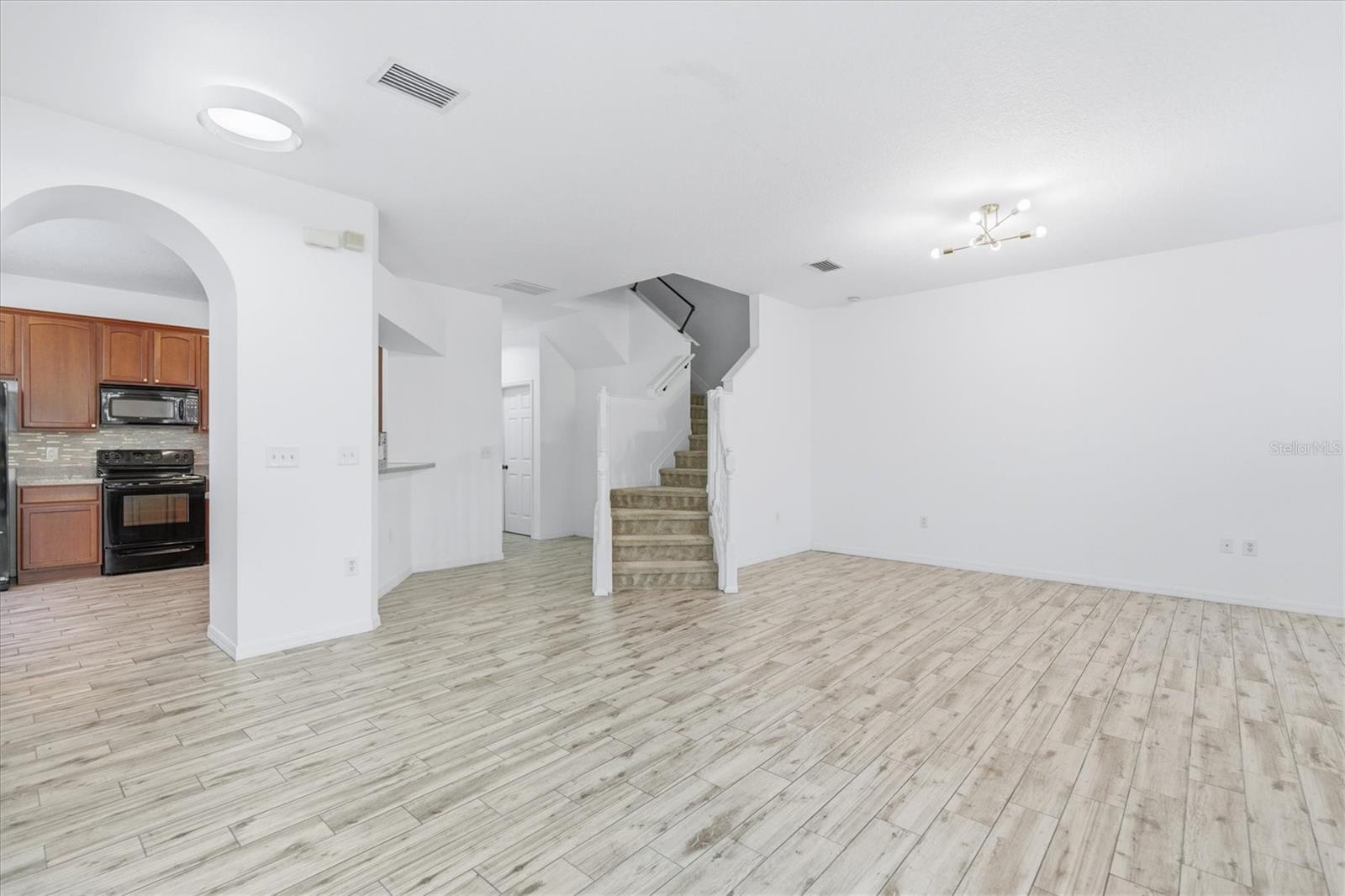 Image 12 of 45 For 27547 Pleasure Ride Loop