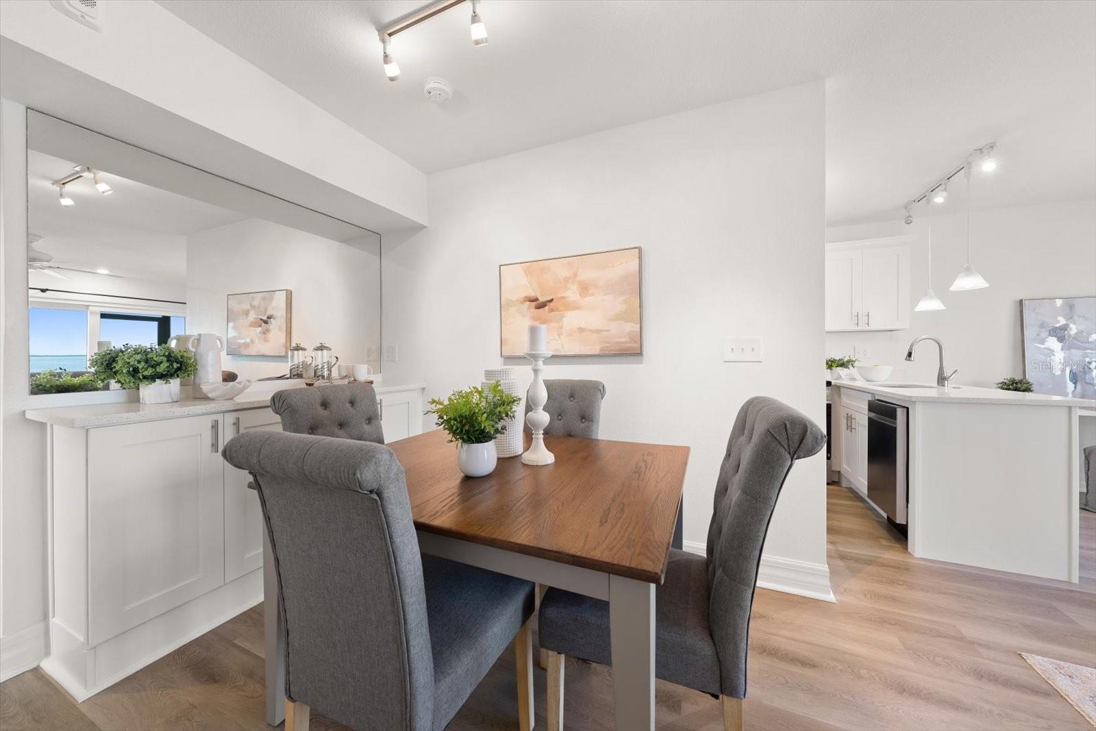 Image 10 of 54 For 2566 Gary Circle 2