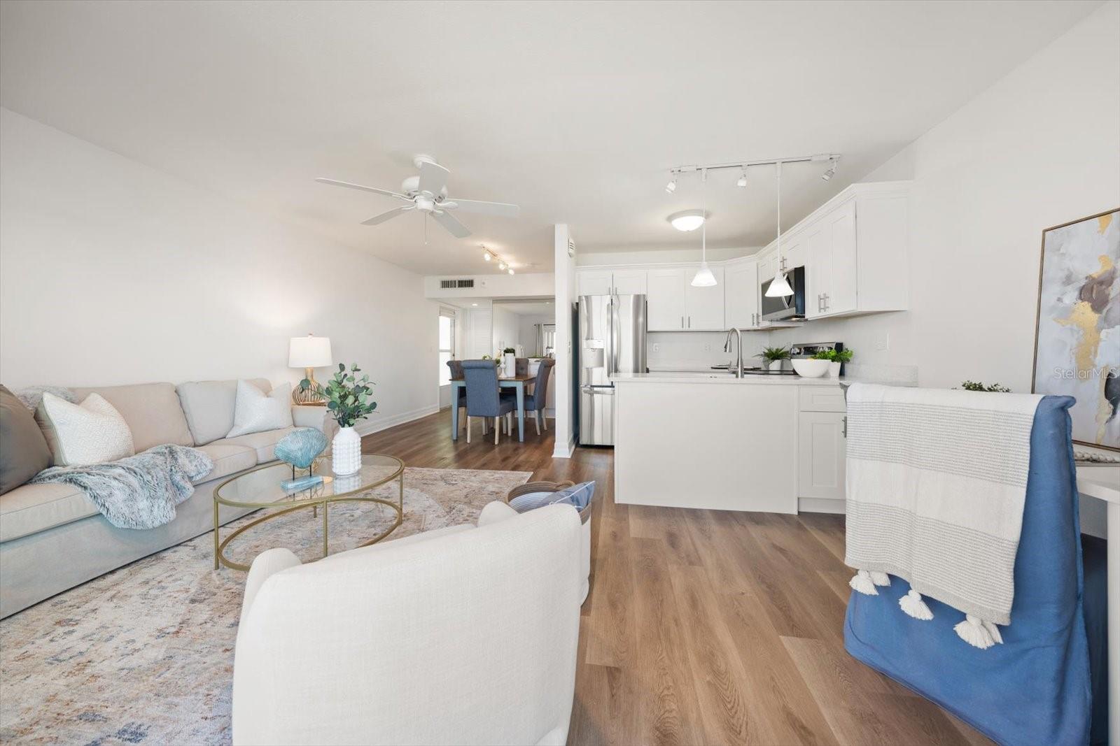 Image 17 of 54 For 2566 Gary Circle 2