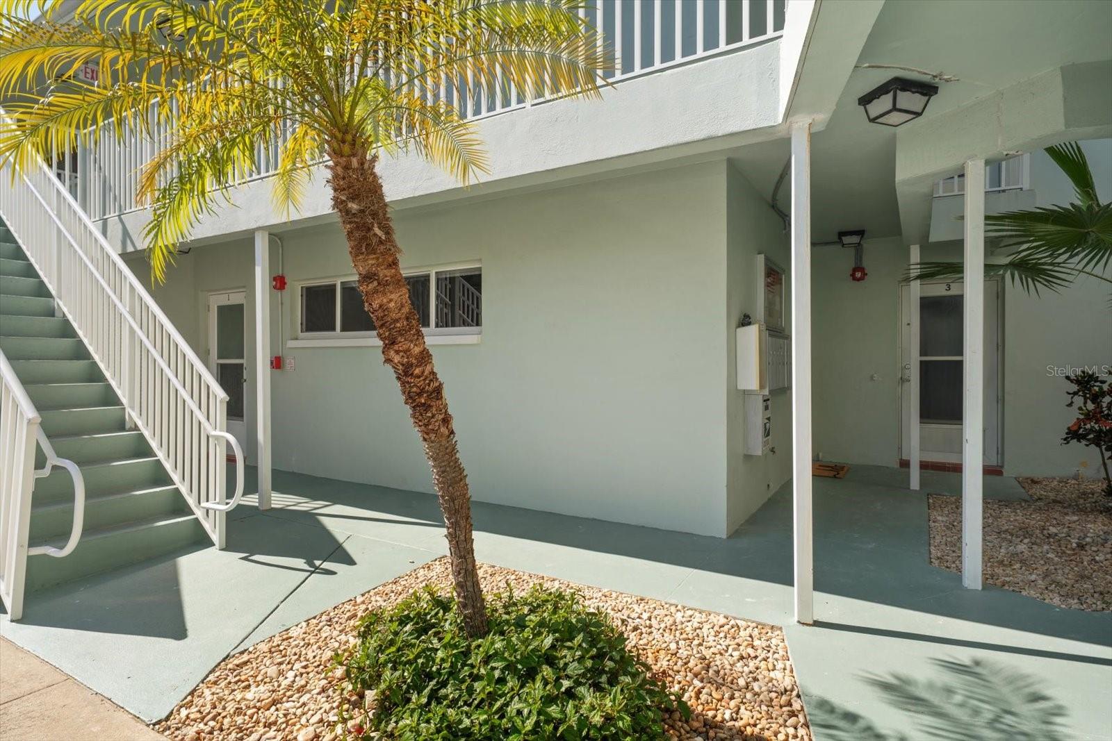 Image 40 of 54 For 2566 Gary Circle 2