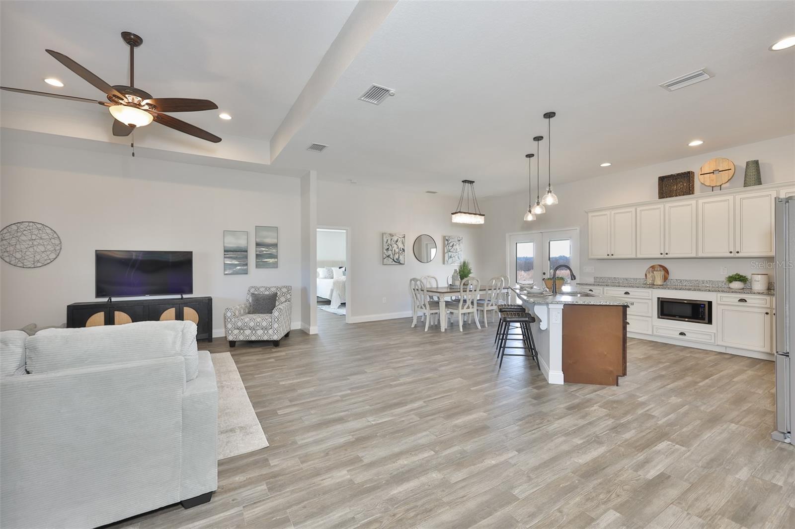 Image 15 of 40 For 603 Half Mile Road