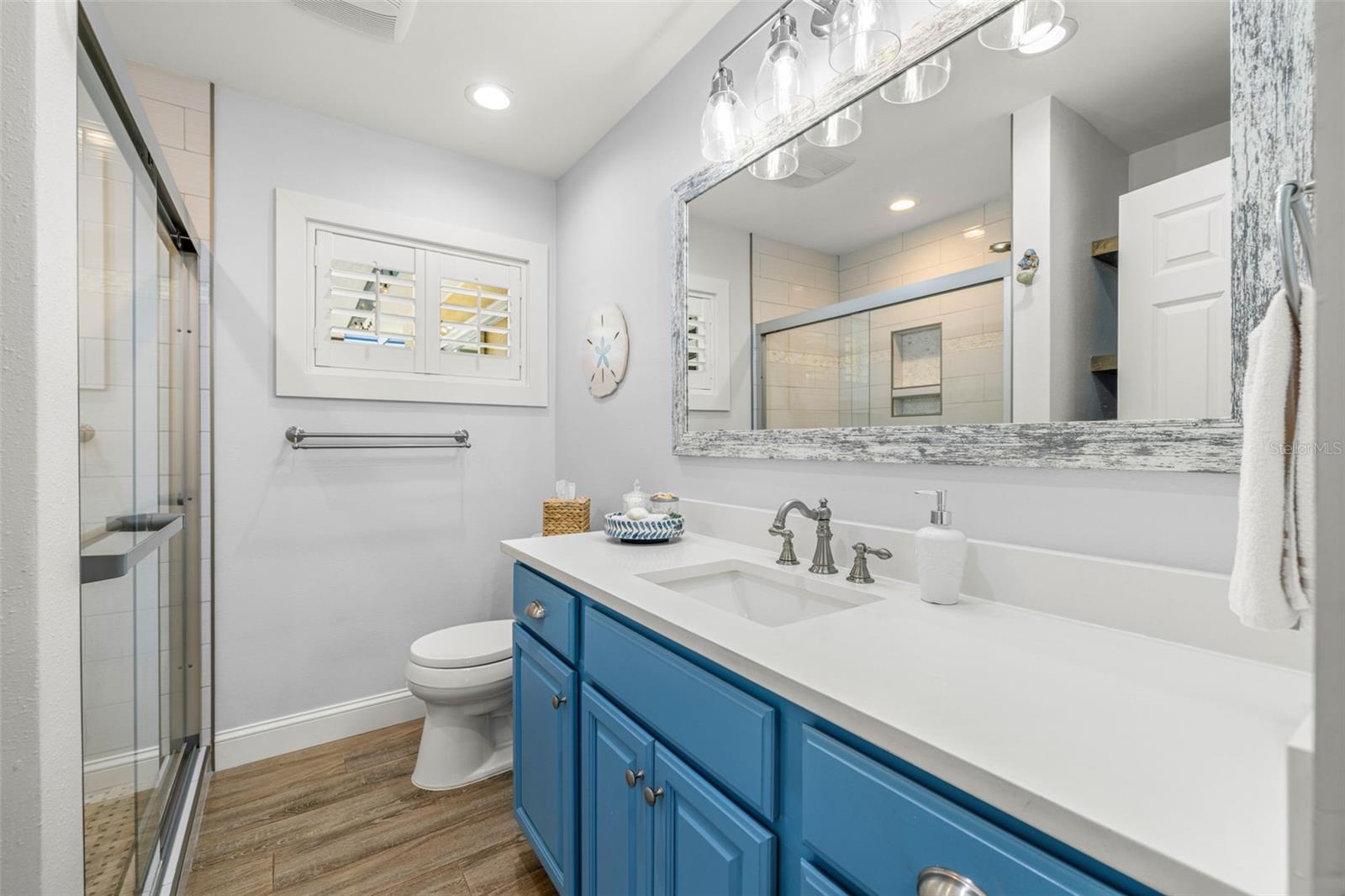 Image 25 of 48 For 3784 42nd Avenue S