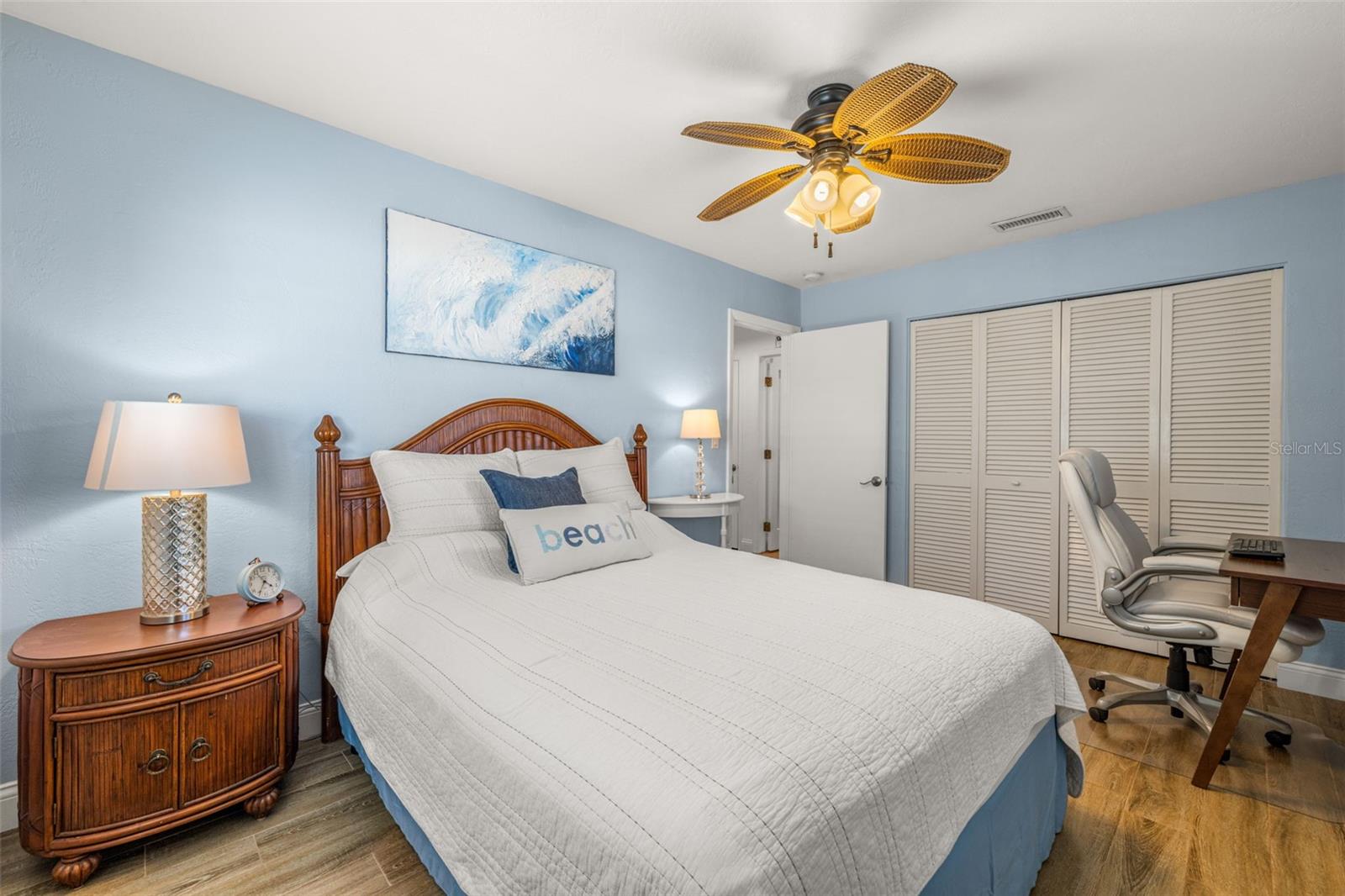 Image 27 of 48 For 3784 42nd Avenue S