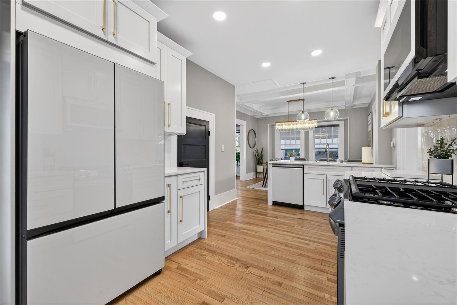 Image 22 of 56 For 534 1st Street N