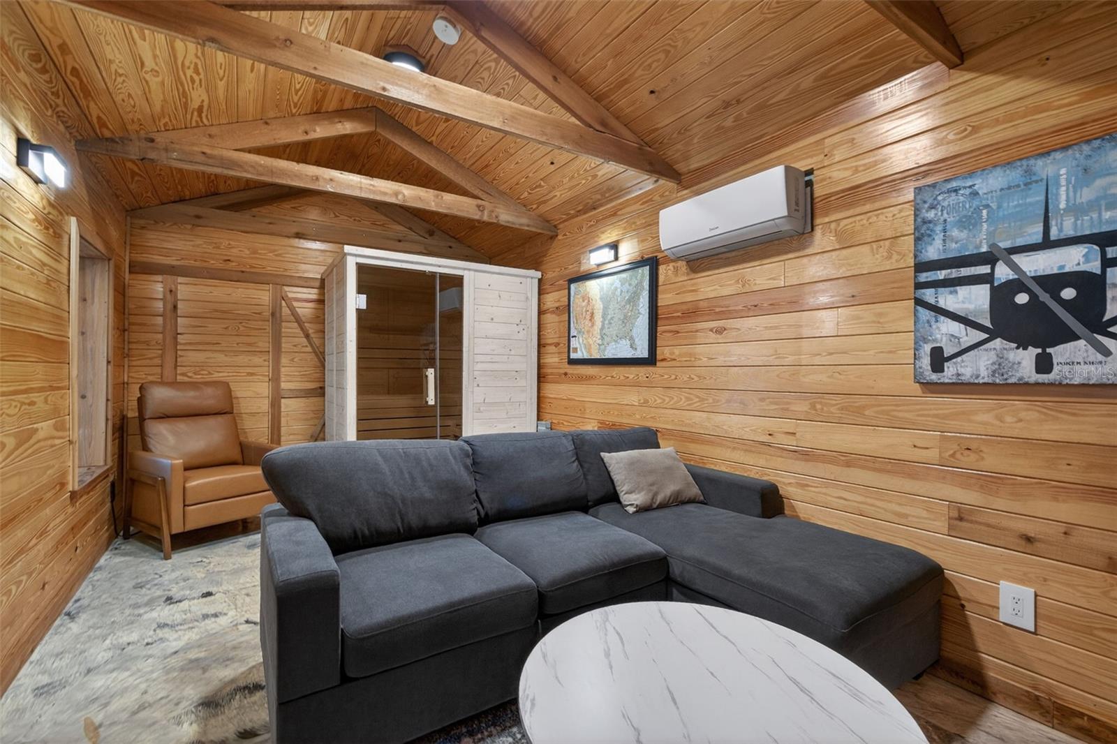 Image 51 of 56 For 534 1st Street N