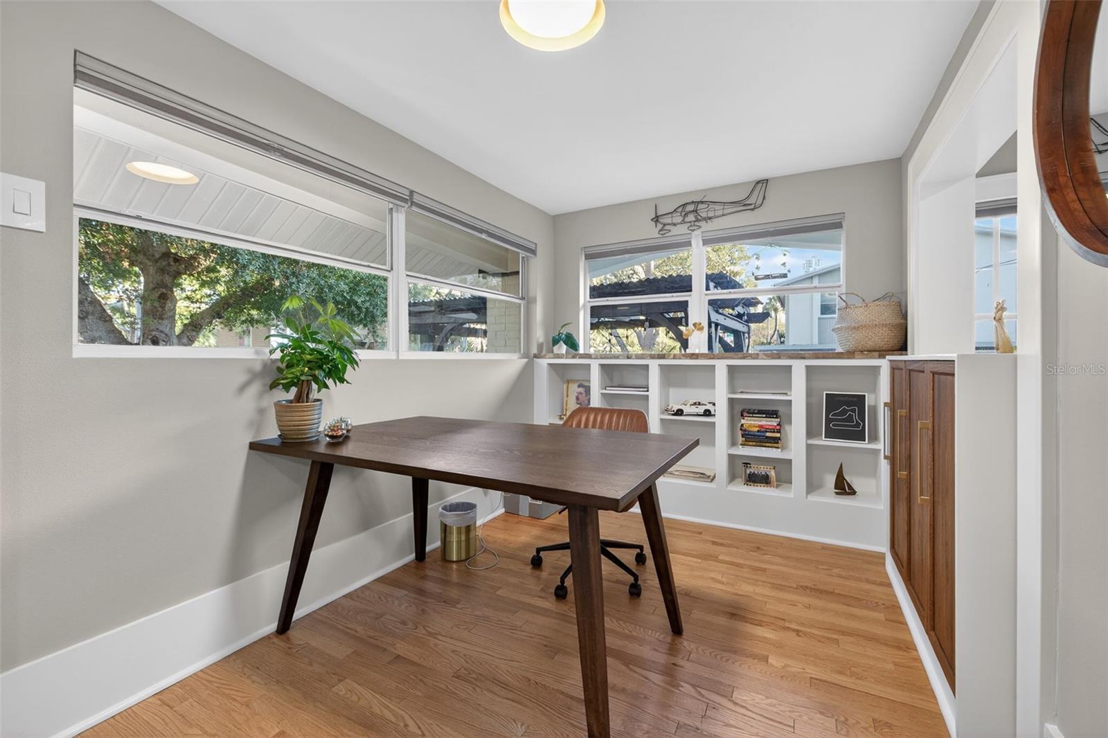 Image 8 of 56 For 534 1st Street N