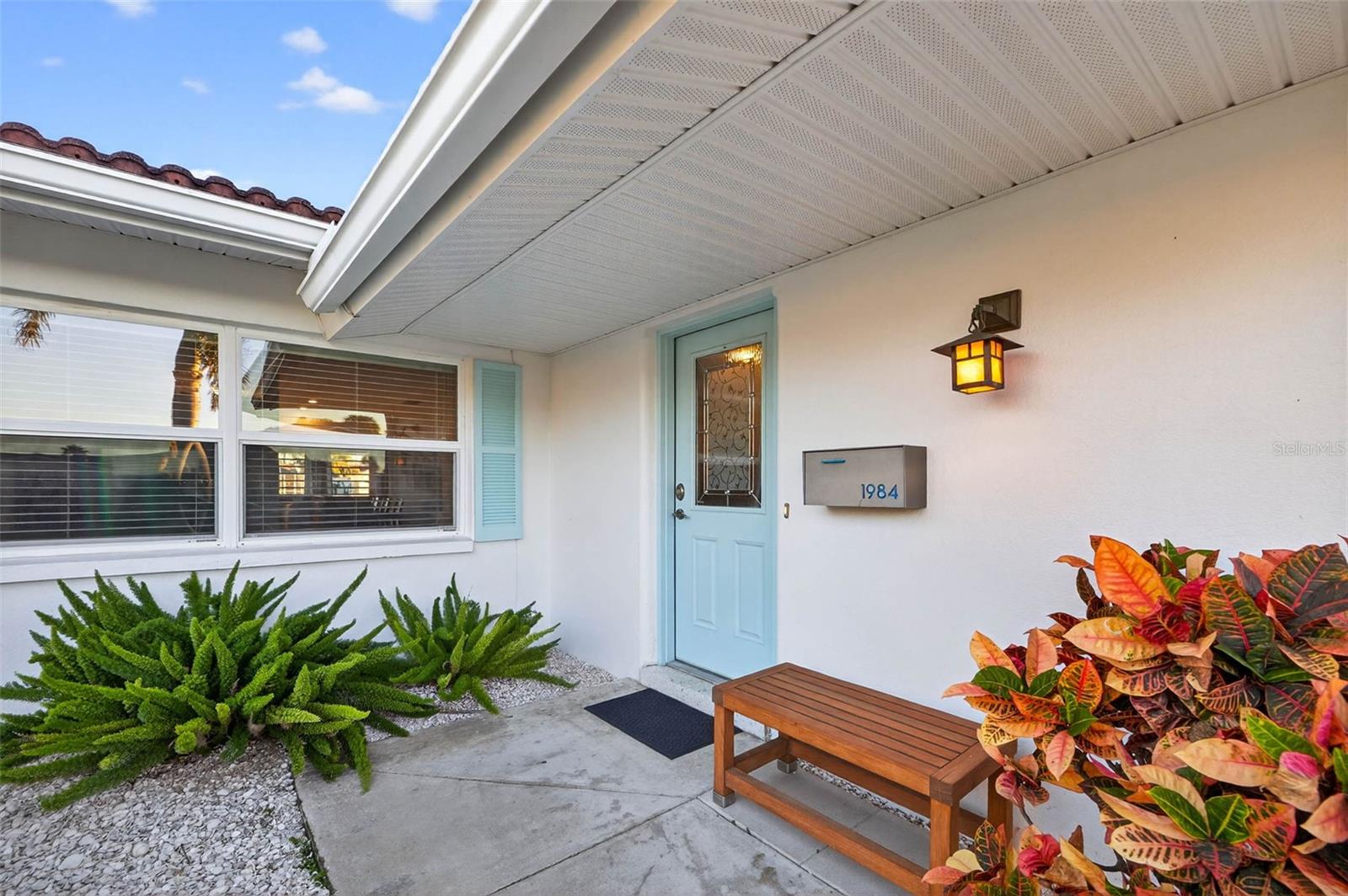 Listing photo id 5 for 1984 Michigan Avenue Ne