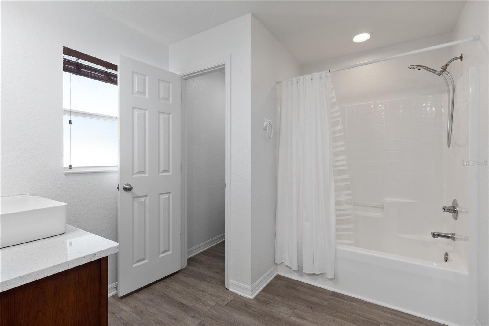 Image 12 of 29 For 12374 Corrine