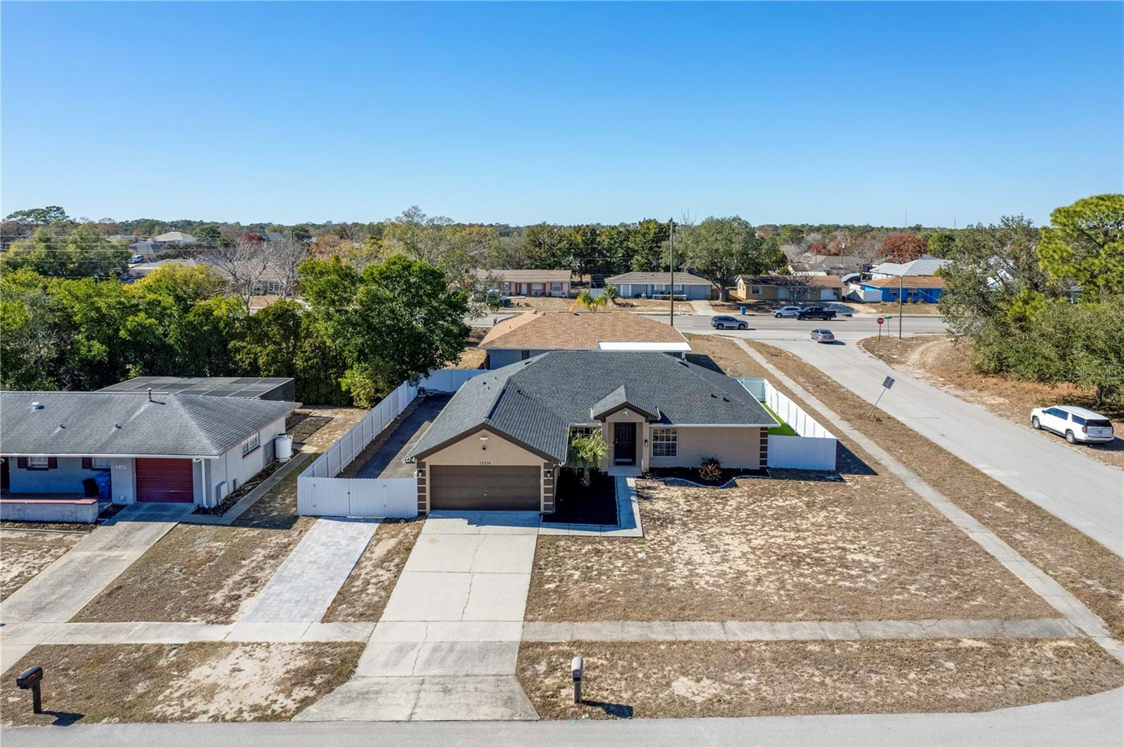 Image 3 of 29 For 12374 Corrine