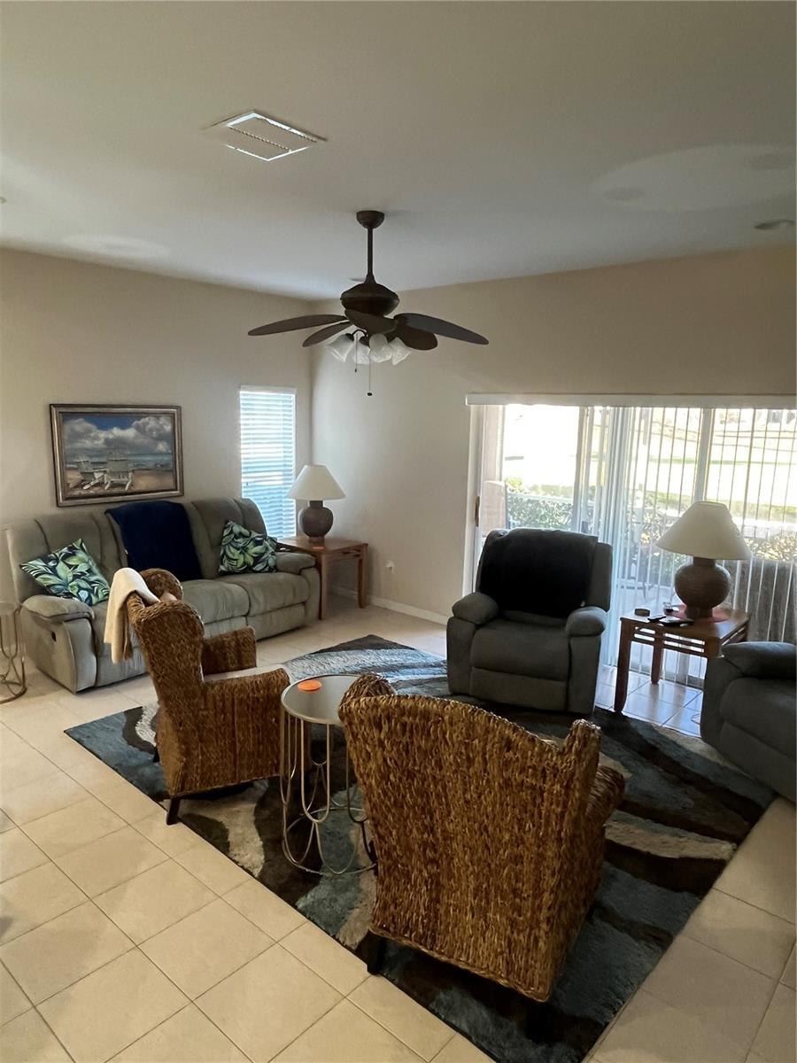 Image 12 of 38 For 23835 Coral Ridge Lane