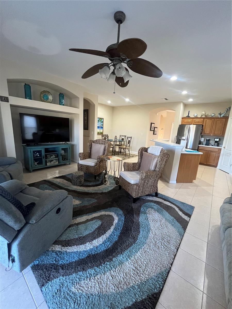 Image 15 of 38 For 23835 Coral Ridge Lane