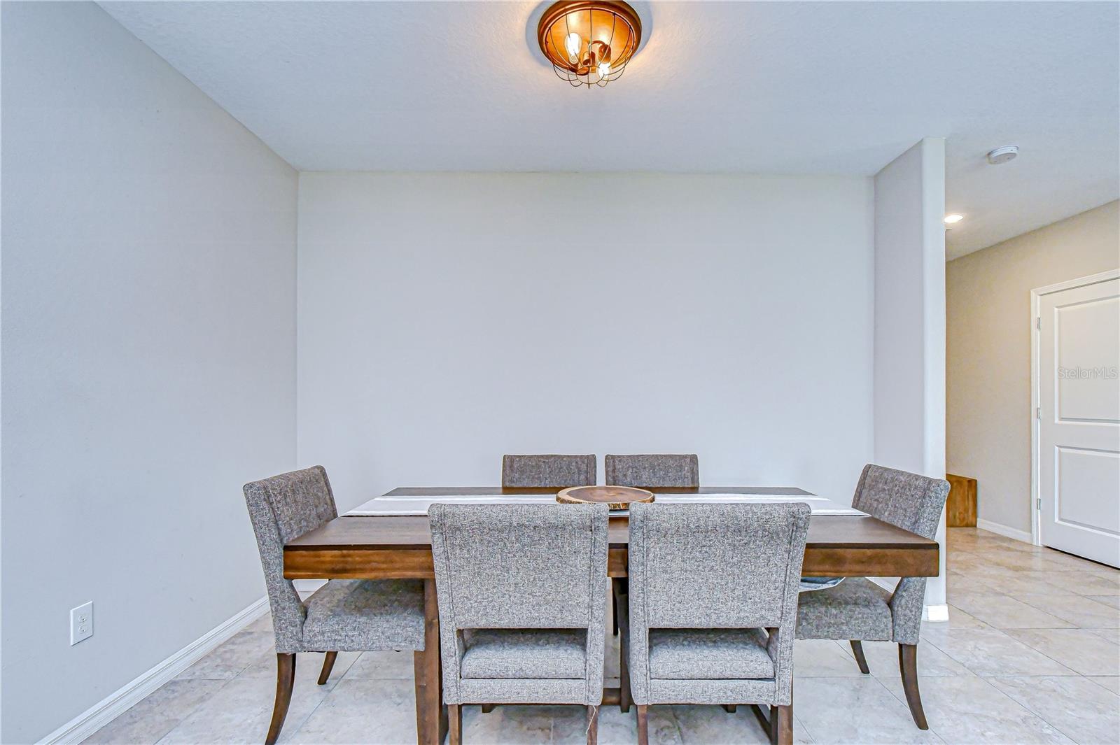 Image 17 of 54 For 10013 Rosemary Leaf Lane