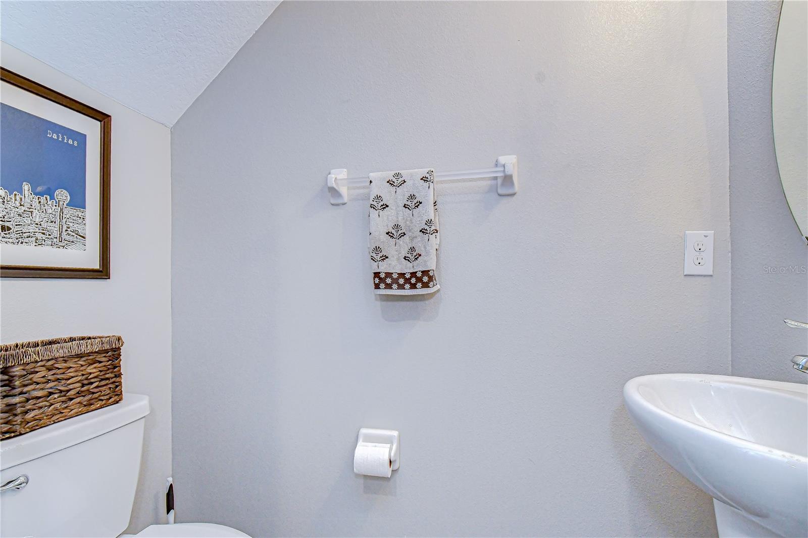 Image 21 of 54 For 10013 Rosemary Leaf Lane