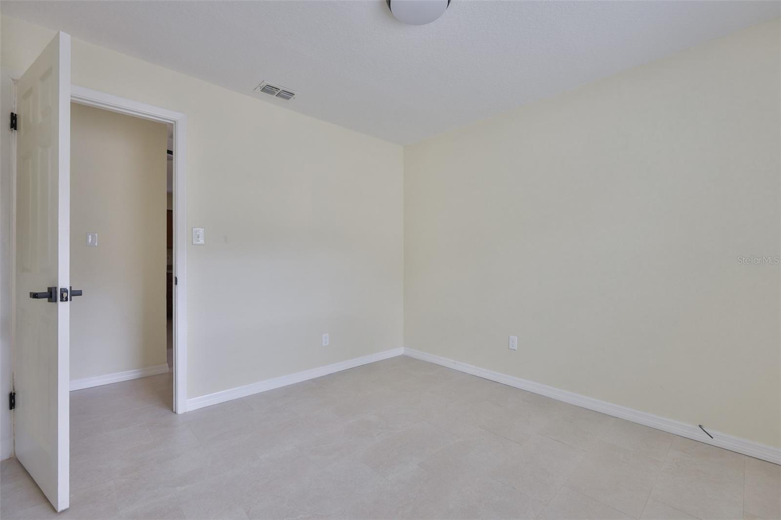 Image 8 of 16 For 4621 16th Avenue S