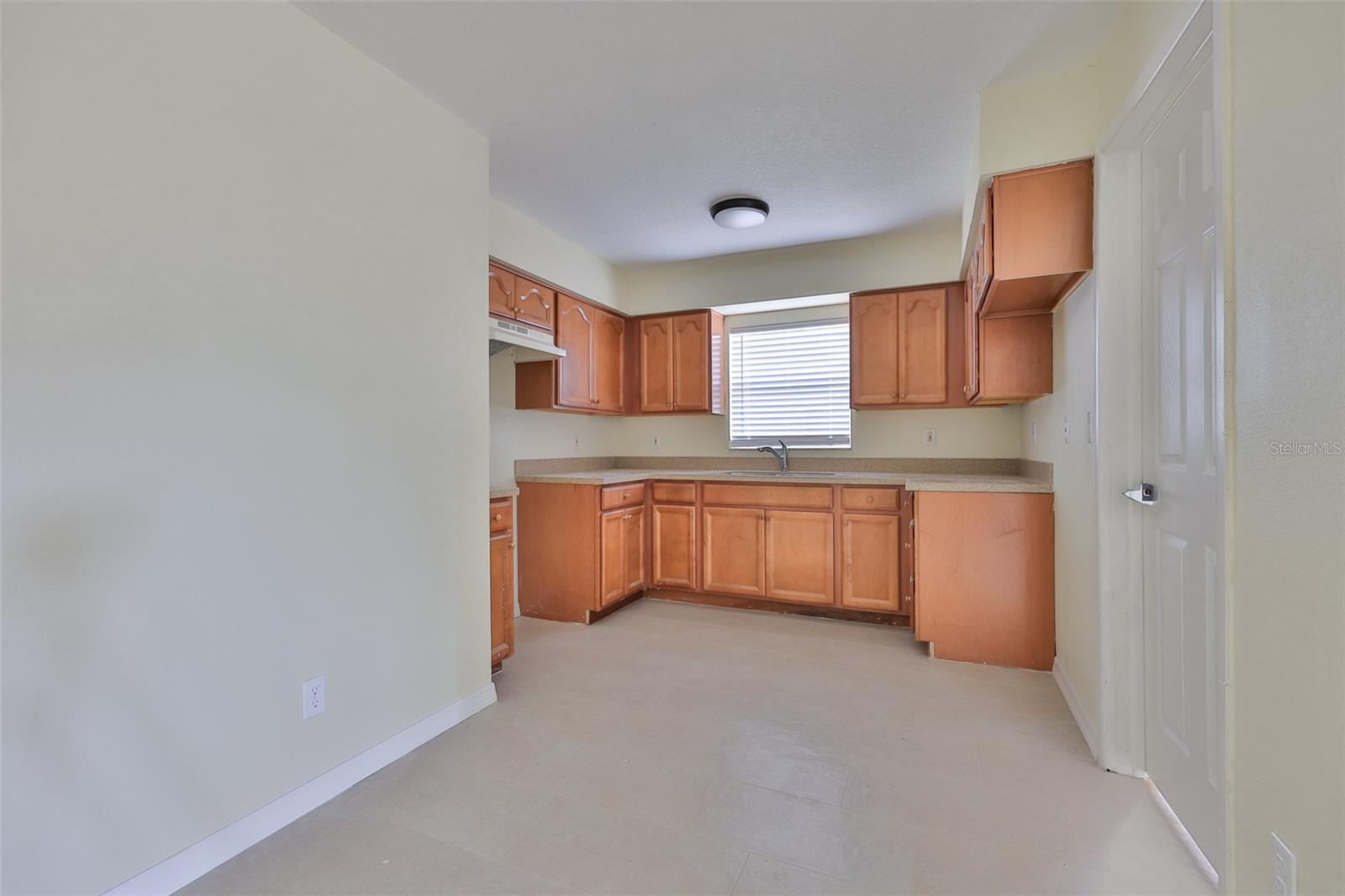 Image 9 of 16 For 4621 16th Avenue S