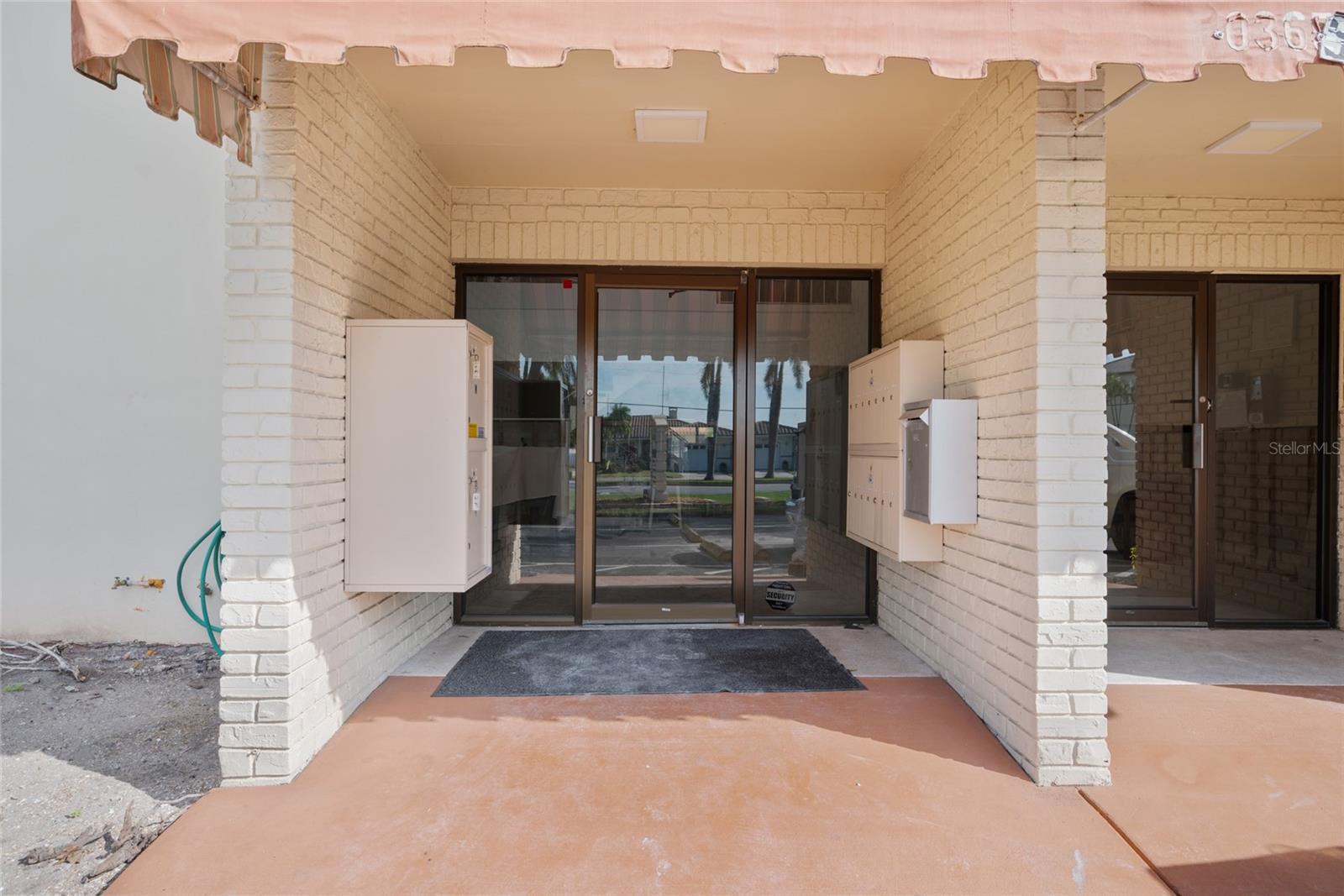 Image 24 of 24 For 10365 Paradise Boulevard 22