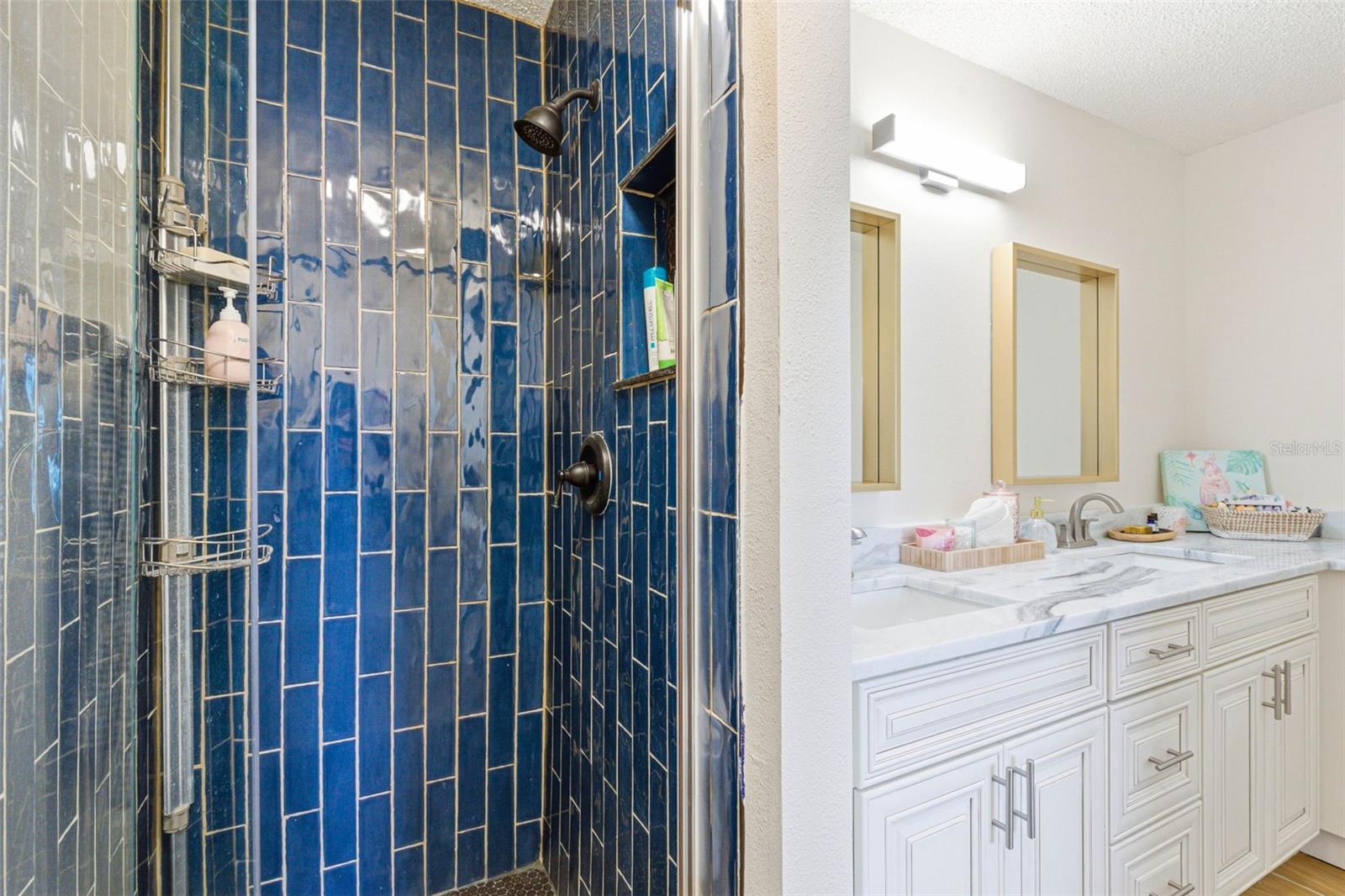 Image 22 of 46 For 541 Black Lion Drive Ne