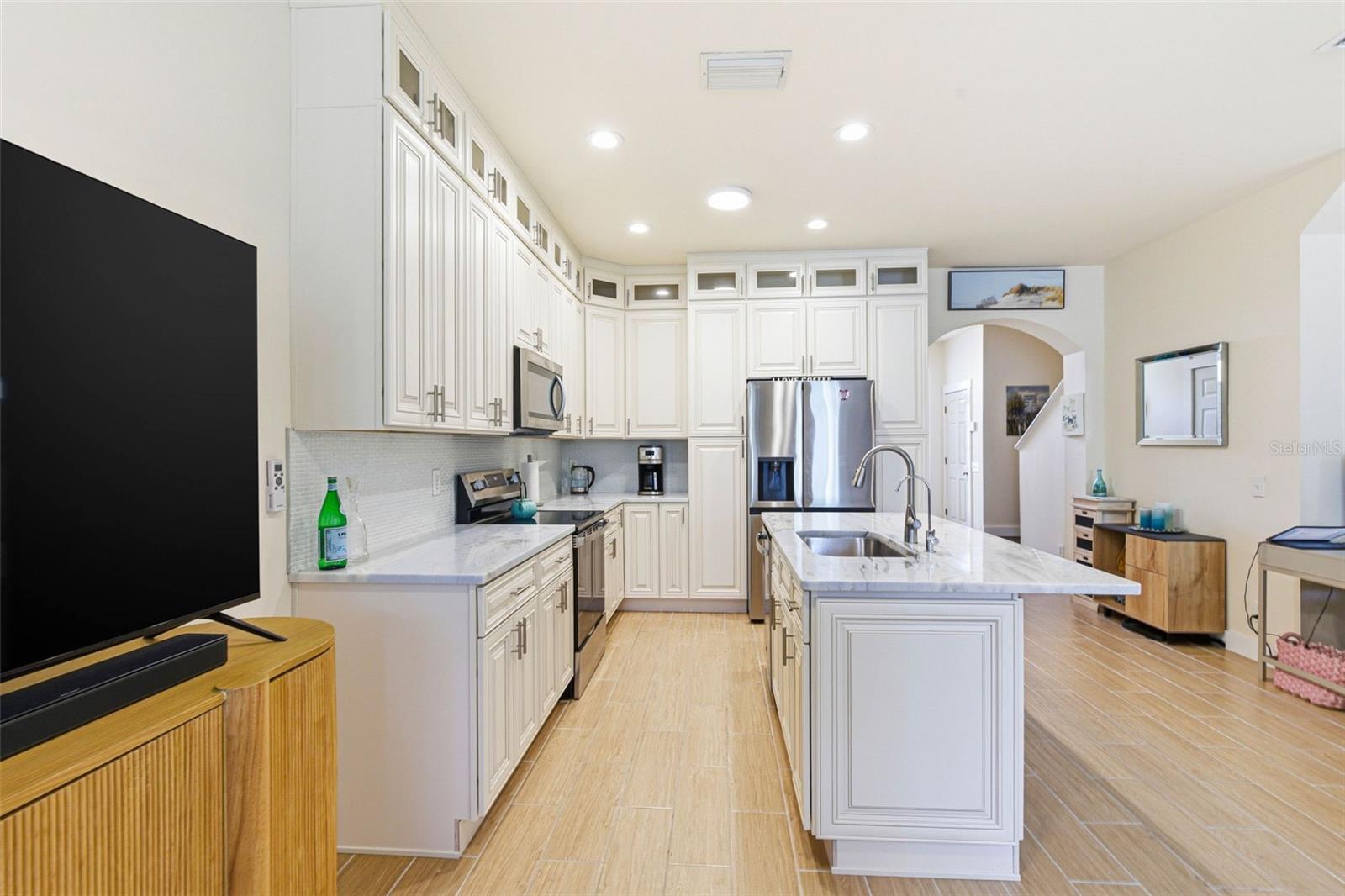 Image 9 of 46 For 541 Black Lion Drive Ne