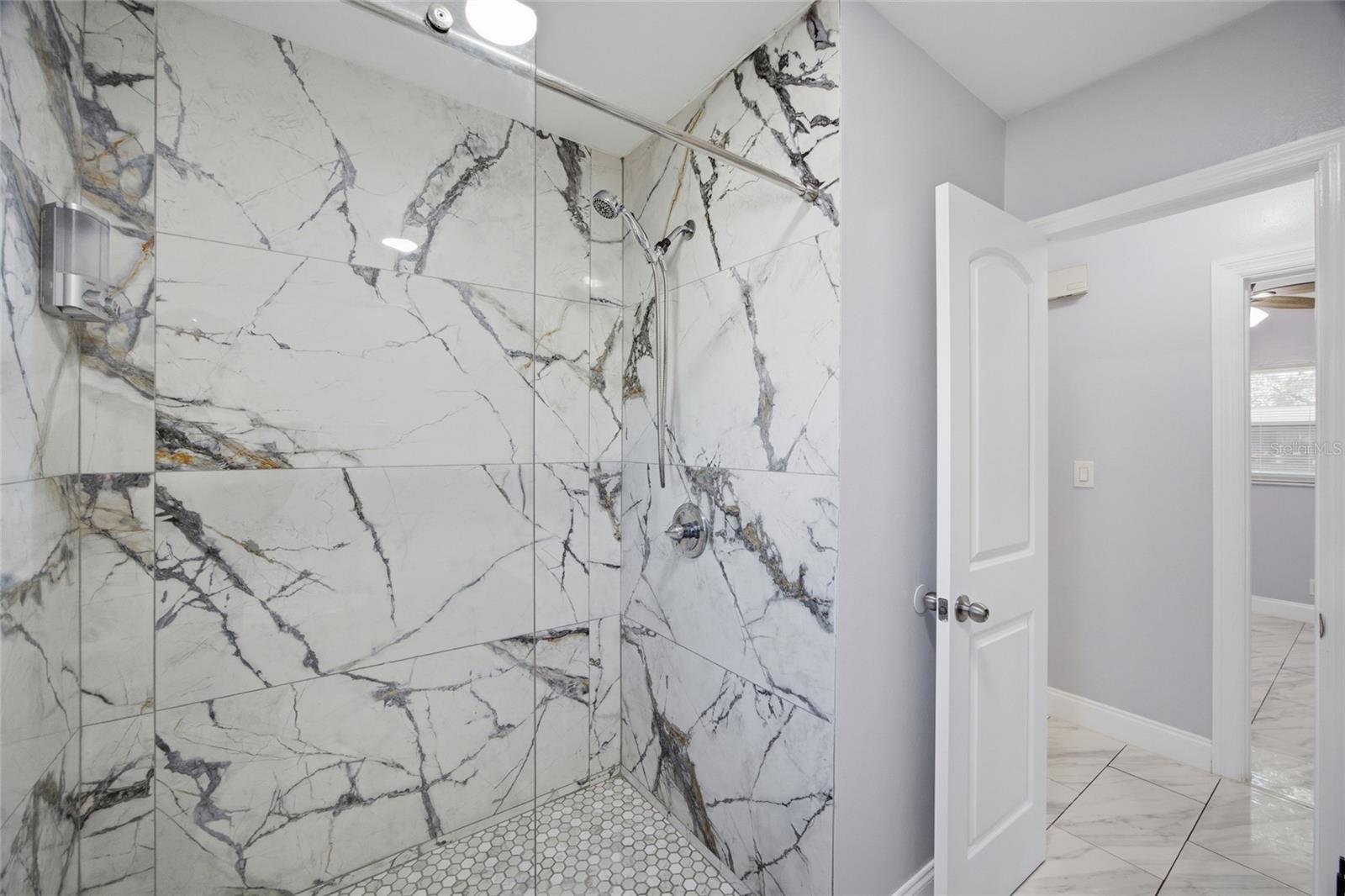 Image 19 of 28 For 7024 Ponderosa Drive