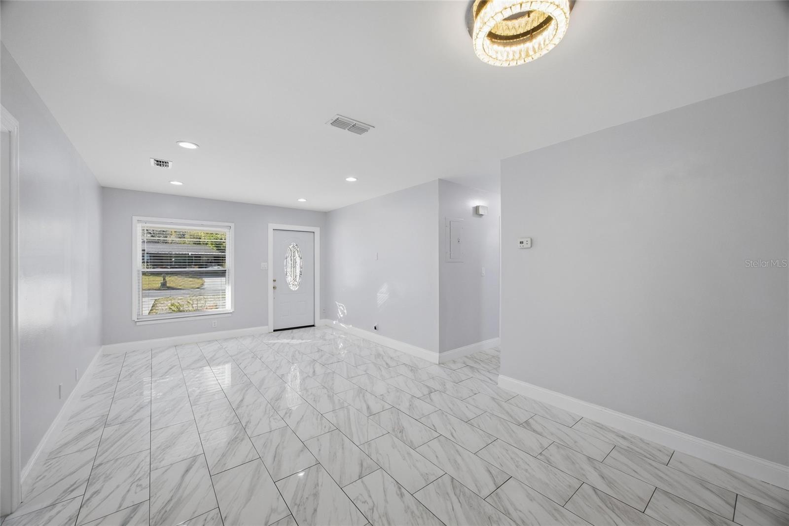 Image 5 of 28 For 7024 Ponderosa Drive