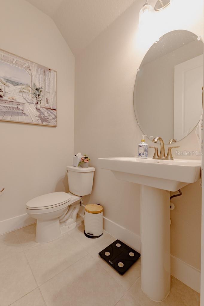 Image 18 of 84 For 31885 Anchor Point Drive