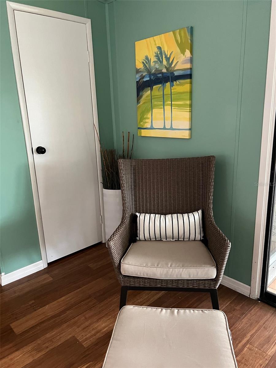 Image 27 of 44 For 1001 Starkey Road 177